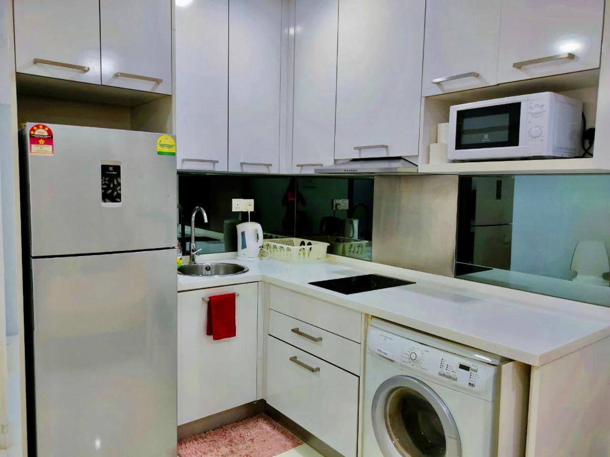 Klcc One Bedroom Apt & Studio Kuala Lumpur Bagian luar foto